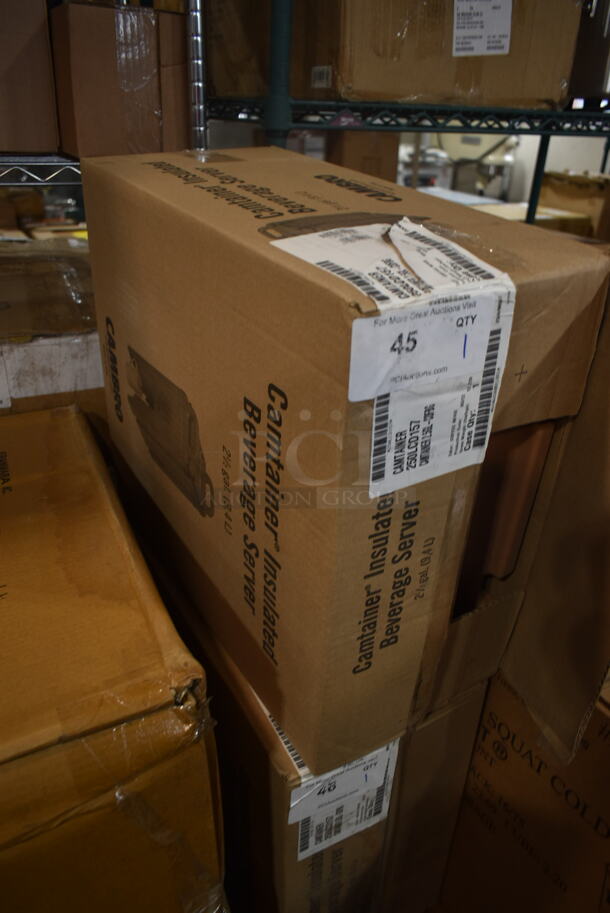 BRAND NEW! Cambro Camtainer 250LCD157 2.5 Gallon Coffee Beige Insulated Beverage Dispenser - Image 3 of 4