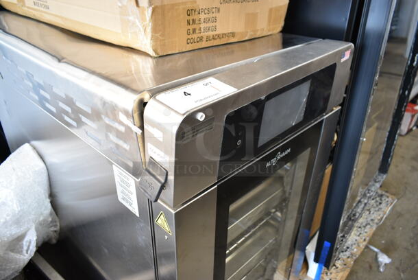 BRAND NEW SCRATCH AND DENT! 2024 Alto Shaam VMC-H4H Stainless Steel Commercial Electric Powered Vector Multi-Cook Oven. 208-240 Volts, 3 Phase. - Image 4 of 12