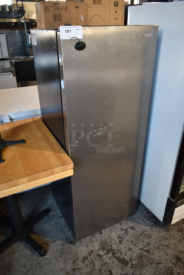 Vissani MDUFC7SS Metal Single Door Reach in Freezer. 115 Volts, 1 Phase. Tested and Working! - Image 3 of 4