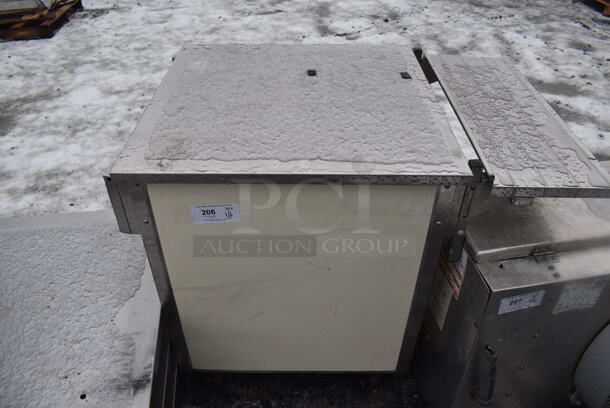 Stainless Steel Cashier Station on Commercial Casters. 40x29x34 - Image 1 of 4