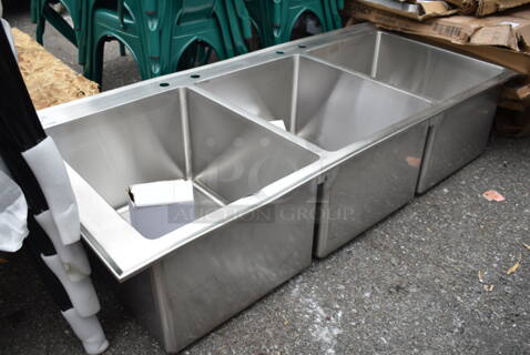 BRAND NEW SCRATCH AND DENT! Stainless Steel 3 Bay Sink. Bays 16x20x12