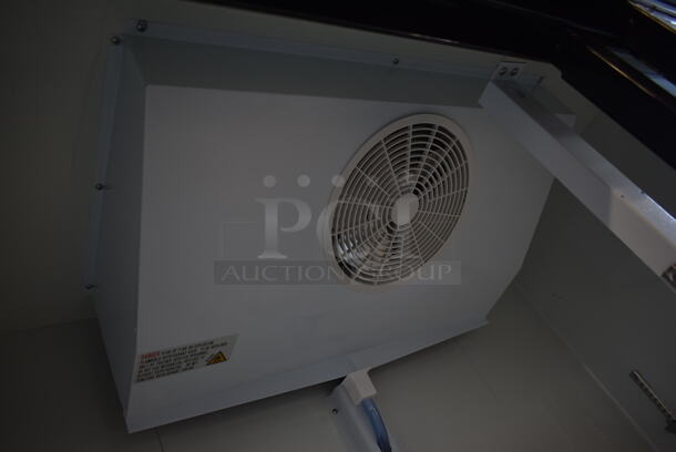 BRAND NEW SCRATCH AND DENT! 2023 KoolMore MDR-2D-GSLD Metal Commercial 2 Door Reach In Cooler Merchandiser w/ Poly Coated Racks on Commercial Casters. 115 Volts, 1 Phase. Tested and Working! - Image 7 of 9