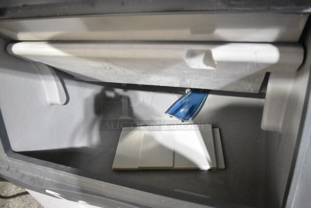 Hoshizaki KML-250MAH Stainless Steel Ice Head on Scotsman B330P Commercial Ice Bin. 115 Volts, 1 Phase.  - Image 7 of 11