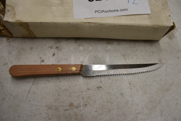 12 BRAND NEW IN BOX! Crestware SK-PW2 Stainless Steel Steak Knives. 8.5". 12 Times Your Bid! - Image 1 of 4