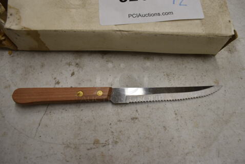 12 BRAND NEW IN BOX! Crestware SK-PW2 Stainless Steel Steak Knives. 8.5". 12 Times Your Bid!