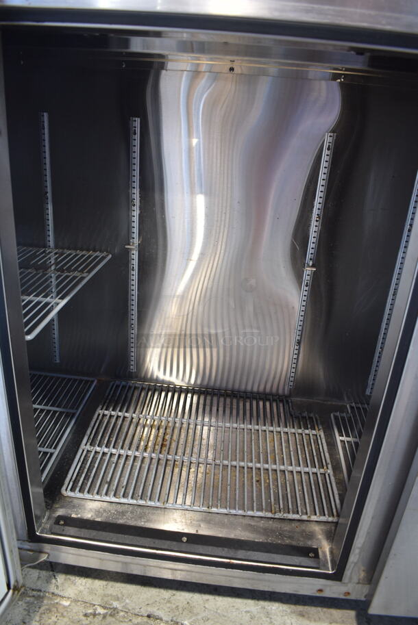 Glastender BB84-L1-SNH(LLR) Stainless Steel Commercial 3 Door Back Bar Cooler. 115 Volts, 1 Phase. Tested and Working!
 - Image 4 of 6