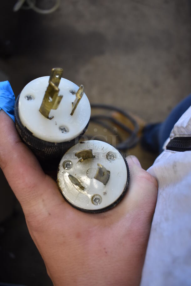 Taylor 342D-27 Stainless Steel Commercial Floor Style Air Cooled 2 Flavor Frozen Beverage Machine w/ Drink Mixer Attachment on Commercial Casters. 208-230 Volts, 1 Phase. - Image 9 of 9