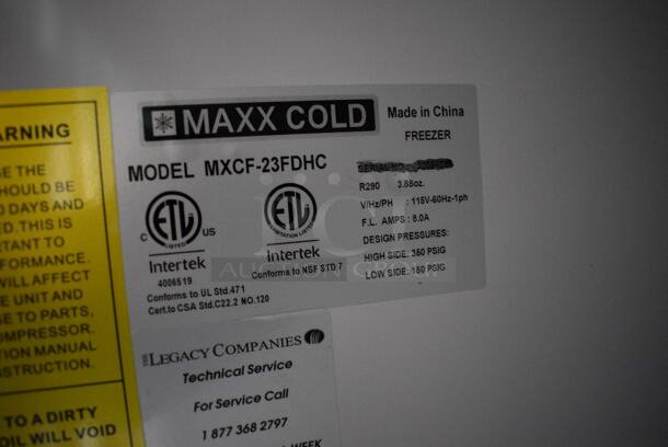 BRAND NEW SCRATCH AND DENT! 2020 Maxx Cold Model MXCF-23FDHC Stainless Steel Commercial Single Door Reach In Freezer w/ Poly Coated Racks on Commercial Casters. 115 Volts, 1 Phase. 27x30x83. Tested and Powers On But Temps at 42 Degrees - Image 4 of 5