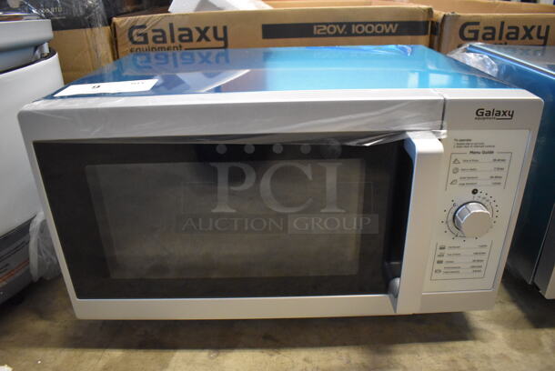 BRAND NEW IN BOX! 2022 Galaxy 177MW1000PD Stainless Steel Commercial Countertop Microwave Oven. 120 Volts, 1 Phase. 20x16x12. Tested and Working!
