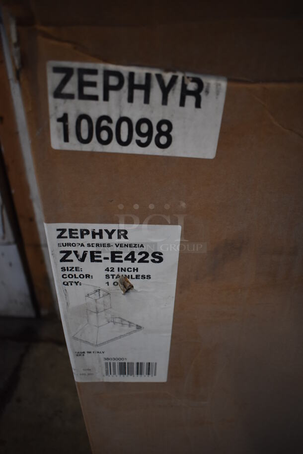 BRAND NEW SCRATCH AND DENT! Zephyr Venezia ZVE-E42S Stainless Steel 42 Inch 700 CFM Wall Mount Range Hood. Stock Picture Used For Gallery Picture. - Image 10 of 12