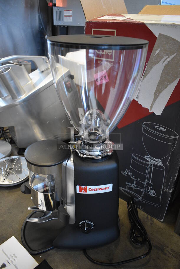 BRAND NEW IN BOX! Cecilware HC-600 Venezia II Metal Commercial Countertop Espresso Grinder. 110 Volts, 1 Phase. 9x13x24. Tested and Working! - Image 4 of 8