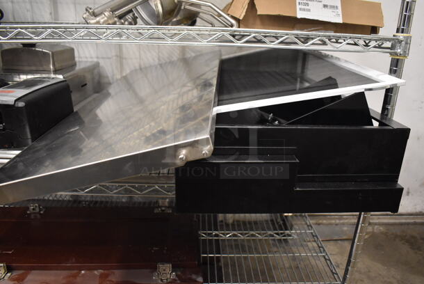 ALL ONE MONEY! Tier Lot of Various Items Including Soap Dispensers and Stands - Image 8 of 9