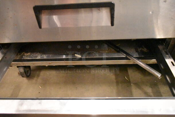 2018 Atosa MGF8450GR Stainless Steel Commercial 2 Drawer Chef Base on Commercial Casters. 115 Volts, 1 Phase. Tested and Working! - Image 4 of 5