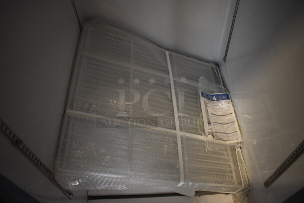 BRAND NEW SCRATCH AND DENT! 2020 Maxx Cold Model MXCF-23FDHC Stainless Steel Commercial Single Door Reach In Freezer w/ Poly Coated Racks on Commercial Casters. 115 Volts, 1 Phase. 27x30x83. Tested and Powers On But Temps at 57 Degrees - Image 7 of 8