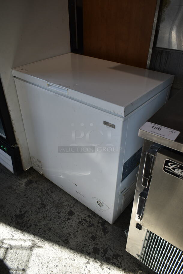 Vissani MDCF7WH Metal Chest Freezer w/ Hinge Lid. 115 Volts, 1 Phase. Tested and Working! - Image 2 of 6
