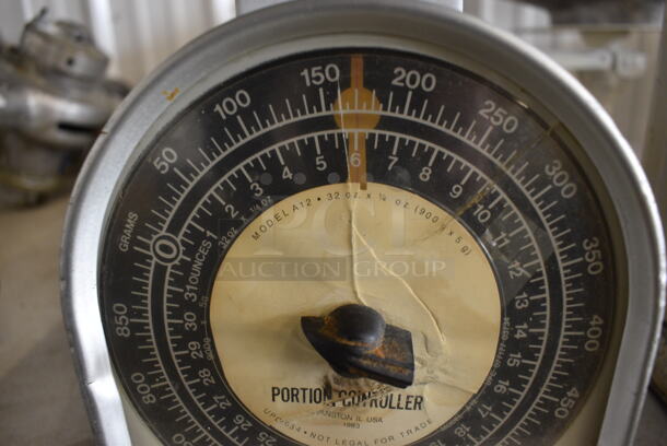 Model A12 Metal 32 Ounce Capacity Scale. 7x7x9 - Image 5 of 5