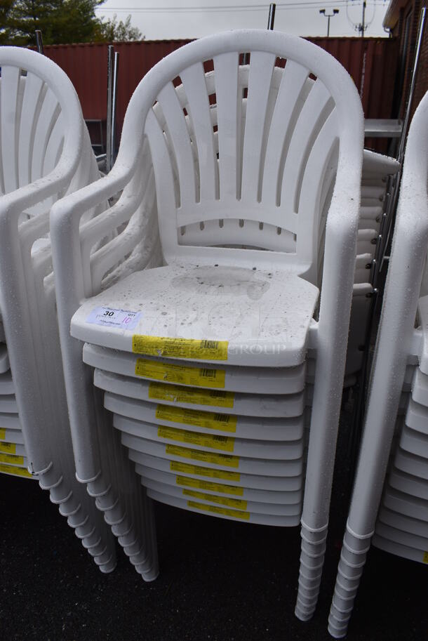 10 BRAND NEW SCRATCH AND DENT! Grosfillex 49092004 / US092004 Pacific White Fanback Stacking Resin Armchair. 23x21x35.5. 10 Times Your Bid! - Image 3 of 6