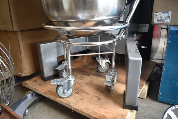 BRAND NEW SCRATCH AND DENT! Avantco 177MX60 Metal Commercial Floor Style 60 Quart Planetary Dough Mixer w/ Stainless Steel Mixing Bowl, Bowl Guard, Extra Bowl Support Piece, Dolly, Dough Hook, Paddle and Whisk Attachments. 240 Volts, 3 Phase. Tested and Working! - Image 9 of 12