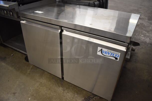 BRAND NEW SCRATCH AND DENT! Avantco 178SSUC48RHC Stainless Steel Commercial 2 Door Undercounter Cooler on Commercial Casters. 115 Volts, 1 Phase. 48x30x32. Tested and Working! - Image 2 of 8