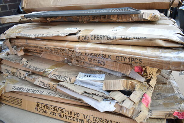 8 BRAND NEW SCRATCH AND DENT! Lancaster Table & Seating 3493030TCB 30" x 30" Laminated Square Table Top Reversible Cherry / Black. 8 Times Your Bid! - Image 2 of 4