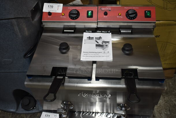 BRAND NEW SCRATCH AND DENT! 2023 Avantco 177F202 Stainless Steel Commercial Countertop Electric Powered 2 Bay Deep Fat Fryer w/ 2 Metal Baskets and 2 Lids. 208 Volts, 1 Phase.  Tested and Working!