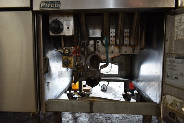 2012 Pitco Frialator SG18 Stainless Steel Commercial Floor Style Natural Gas Powered 75 Pound Capacity Deep Fat Fryer on Commercial Casters. 140,000 BTU. - Image 4 of 5