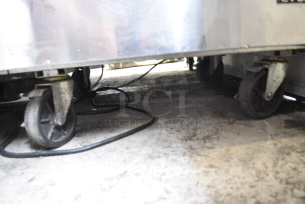 Atosa MSF830 Stainless Steel Commercial Sandwich Salad Prep Table Bain Marie Mega Top on Commercial Casters. 115 Volts, 1 Phase. Tested and Working! - Image 2 of 5