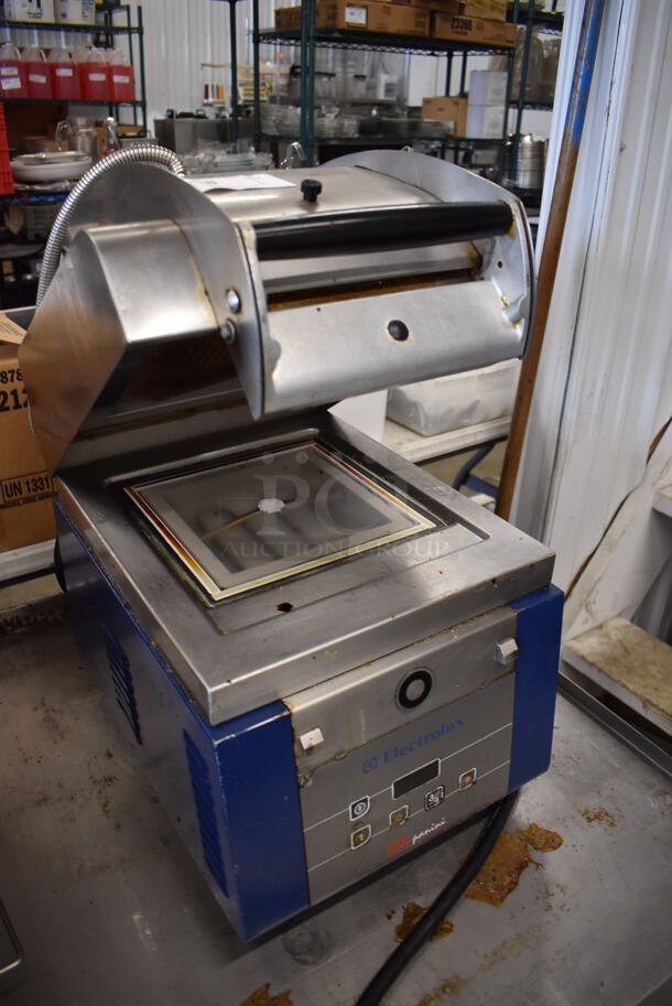 2013 Electrolux HSG HSSPAN Stainless Steel Commercial Countertop Electric Powered Panini Press. 208 Volts, 1 Phase. 14x30x23 - Image 2 of 9