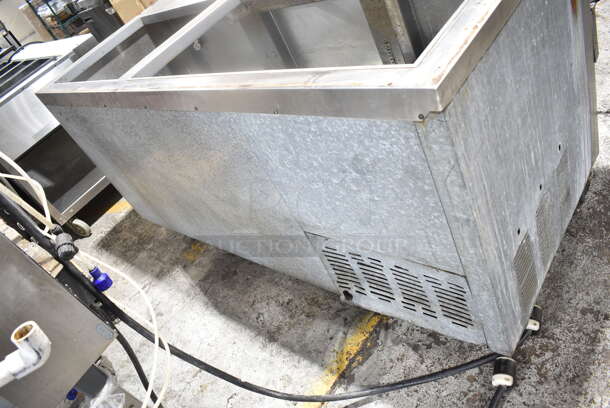 Leader LM 72 Stainless Steel Commercial Prep Table on Commercial Casters. 115 Volts, 1 Phase. Tested and Working! - Image 5 of 12