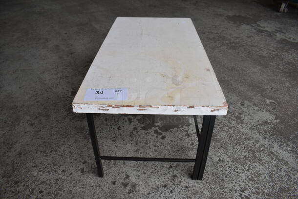 White Wood Pattern Coffee Table. 28x14x12