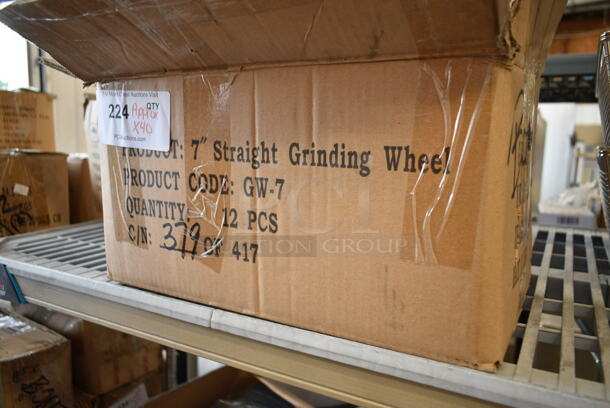 40 SHARPENED Stainless Steel Knives Including Fillet Knives. 40 Times Your Bid!  - Image 3 of 5