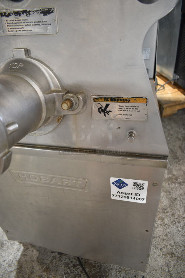 Hobart MG2032 Metal Commercial Floor Style Electric Powered Meat Mixer Grinder on Commercial Casters. 208 Volts, 3 Phase. Tested and Working! - Image 4 of 6