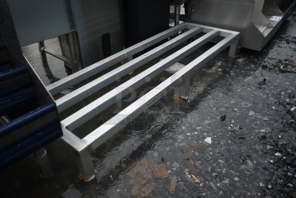 BRAND NEW SCRATCH AND DENT! Metal Dunnage Rack - Image 3 of 3