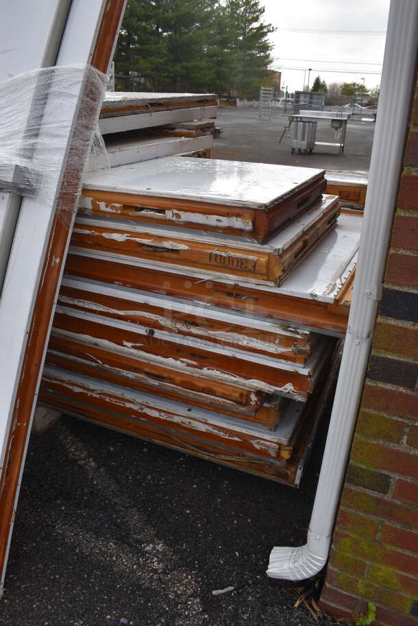 8'x9'x8' Walk In Freezer Box w/ Floor, Bohn Model ADT090AK Condenser and Copeland Compressor. 115 Volts, 1 Phase. Picture of the Unit Before Removal Is Included In the Listing. - Image 7 of 12