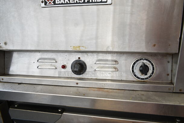 Bakers Pride P-22 Stainless Steel Commercial Countertop Electric Powered Pizza Oven. 208 Volts.  - Image 3 of 5