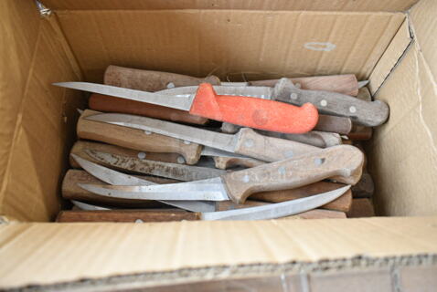 40 SHARPENED Stainless Steel Knives Including Fillet Knives. 40 Times Your Bid! 