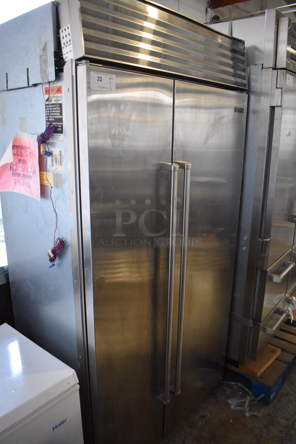 LIKE NEW! Sub Zero BI-428-S/PH Stainless Steel Commercial Cooler Freezer Combo Unit. 115 Volts, 1 Phase. Tested and Powers On But Does Not Get Cold - Image 2 of 8