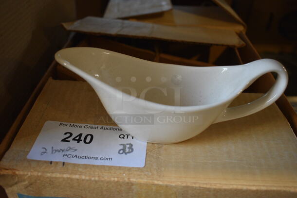 23 BRAND NEW IN BOX! 23 White Ceramic Gravy Boats. 7.5x3x3. 23 Times Your Bid!