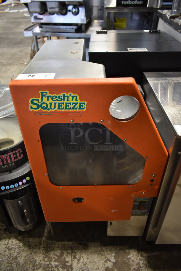 Fresh N Squeeze Stainless Steel Commercial Countertop Citrus Juicer. 110 Volts, 1 Phase. Tested and Does Not Power On
 - Image 1 of 5
