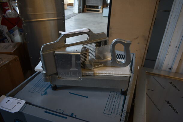Metal Commercial Countertop Tomato Slicer. - Image 3 of 3