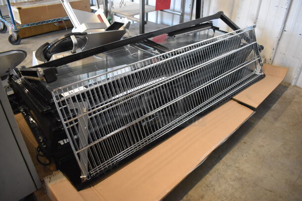 Avantco BCS-60-HC Black Refrigerated Square Countertop Bakery Display Case Merchandiser. For Parts. See Pictures for Damage - Image 3 of 6