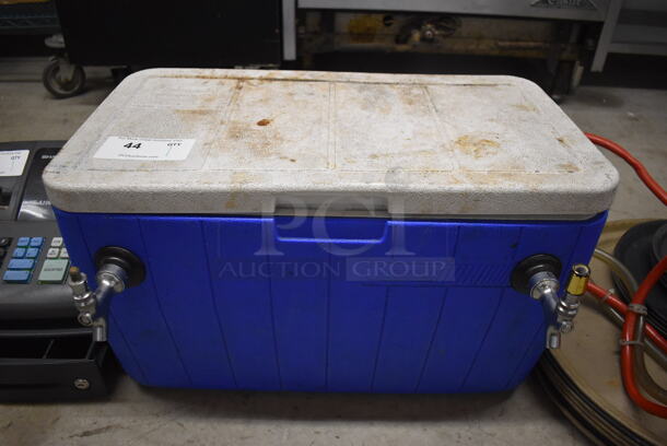 Coleman Blue and White Poly Portable Kegerator Jockey Box. 25x16x15