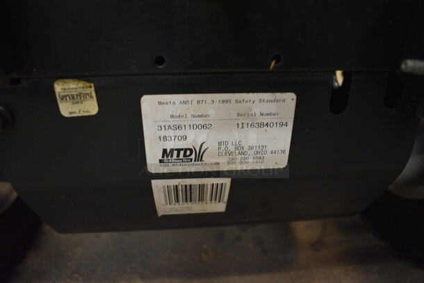 MTD Yard Machine 31AS611D062 Snow Blower (CSS) - Image 9 of 9