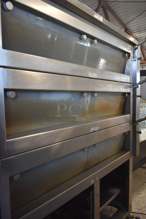Hobart HWD03D Stainless Steel Commercial Electric Powered Triple Deck Bakery Oven on Pan Rack w/ Commercial Casters. 208 Volts, 3 Phase. - Image 3 of 10