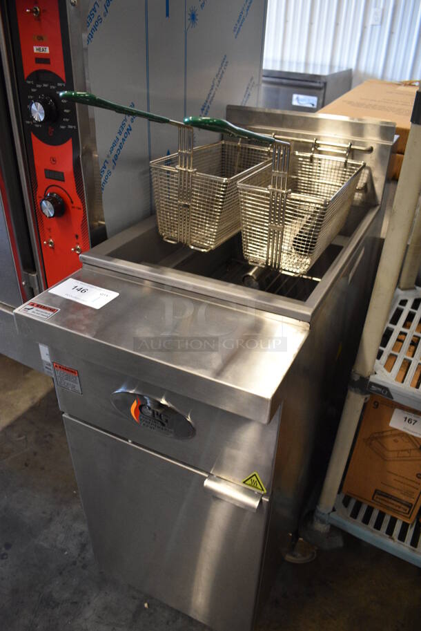 2021 CPG 351FFOP40N Stainless Steel Commercial Floor Style Natural Gas Powered Deep Fat Fryer w/ 2 Metal Fry Baskets. 90,000 BTU. Unit Was Only Used Once! 15.5x33x43. Tested and Working! - Image 2 of 7