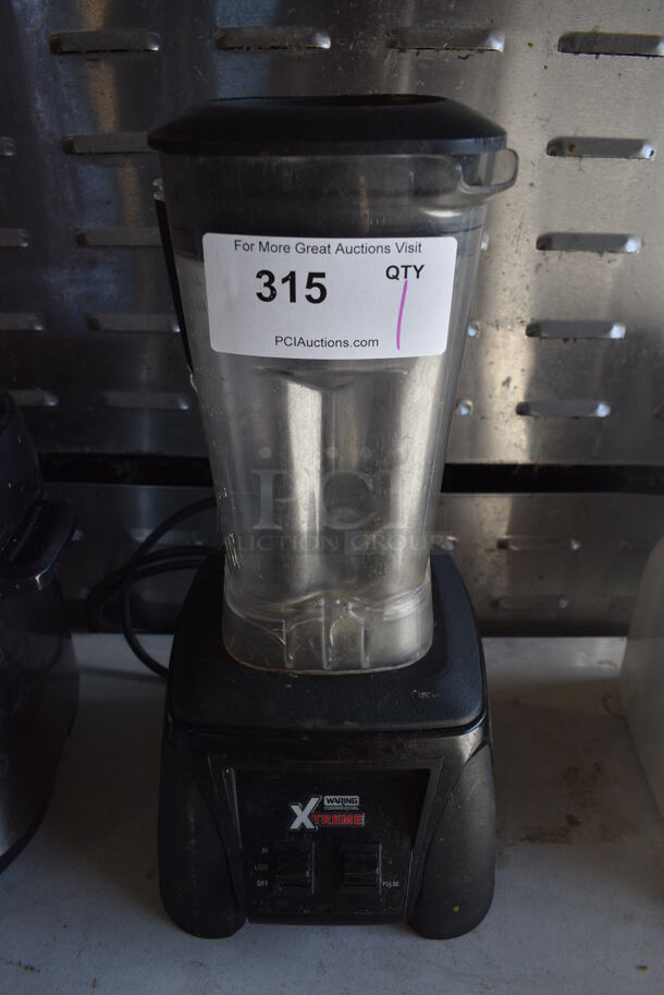 Waring Model MX1000XT11 Metal Commercial Countertop Blender w/ Pitcher. 120 Volts, 1 Phase. 8.5x8.5x18.5. Tested and Working!