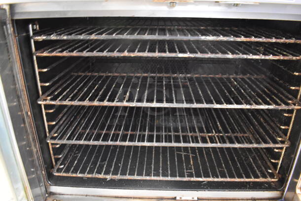 Bakers Pride 454BCOER2 Stainless Steel Commercial Electric Powered Full Size Convection Oven w/ View Through Doors, Metal Oven Racks and Thermostatic Controls. Missing Door Handles. 208 Volts, 1/3 Phase. 38x38x27 - Image 5 of 7