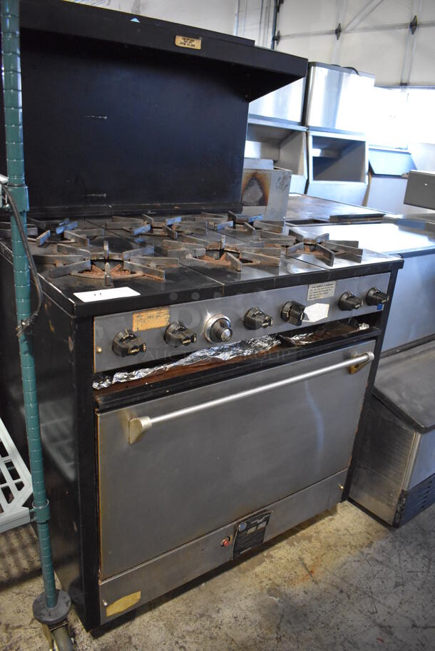 Comstock Castle C330 Metal Commercial Natural Gas Powered 6 Burner Range w/ Oven, Over Shelf and Back Splash. 35x32x59.5 - Image 3 of 9