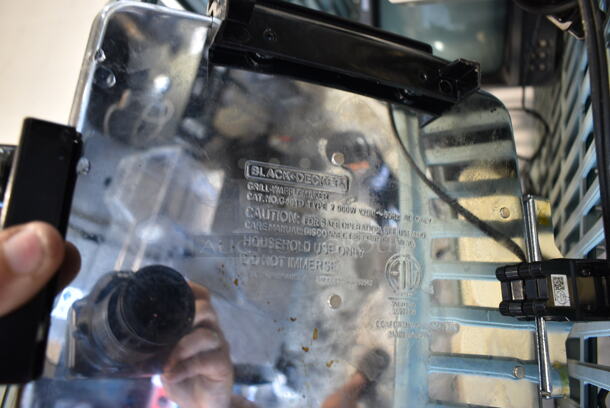 4 Various Items Including Time Clock. Monitor, Clock and Black & Decker Panini Press. 4 Times Your Bid! - Image 5 of 12