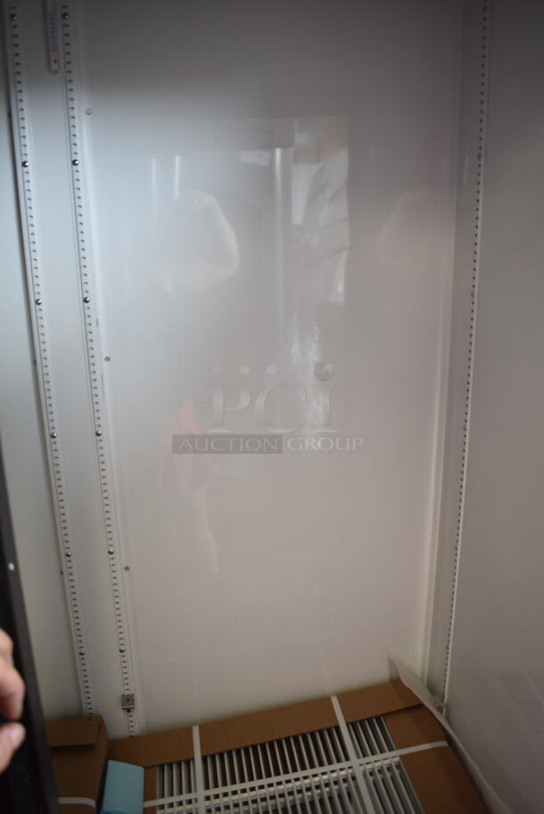 BRAND NEW SCRATCH AND DENT! 2024 True GDM-69-HC-LD Metal Commercial 3 Door Reach In Cooler Merchandiser w/ Poly Coated Racks. Missing Center Door. 115 Volts, 1 Phase. Tested and Working! - Image 3 of 9